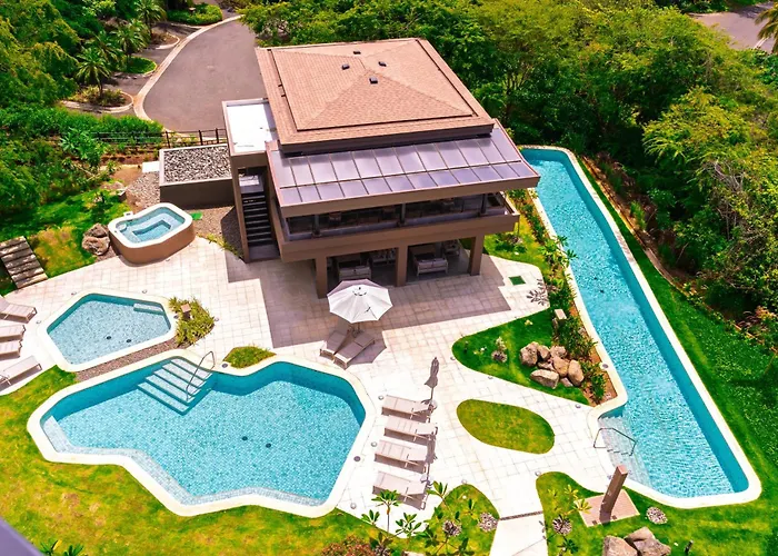With Terrace + Club In Playas Del Coco | Naumi N413 Sardinal (Guanacaste)