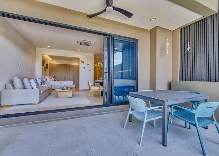 Сasa de vacaciones With Terrace + Club In Playas Del Coco | Naumi N413 *